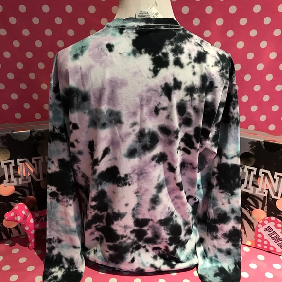🚫SOLD🚫NWT VS PINK tie dye Campus Tee - Picture 4 of 4